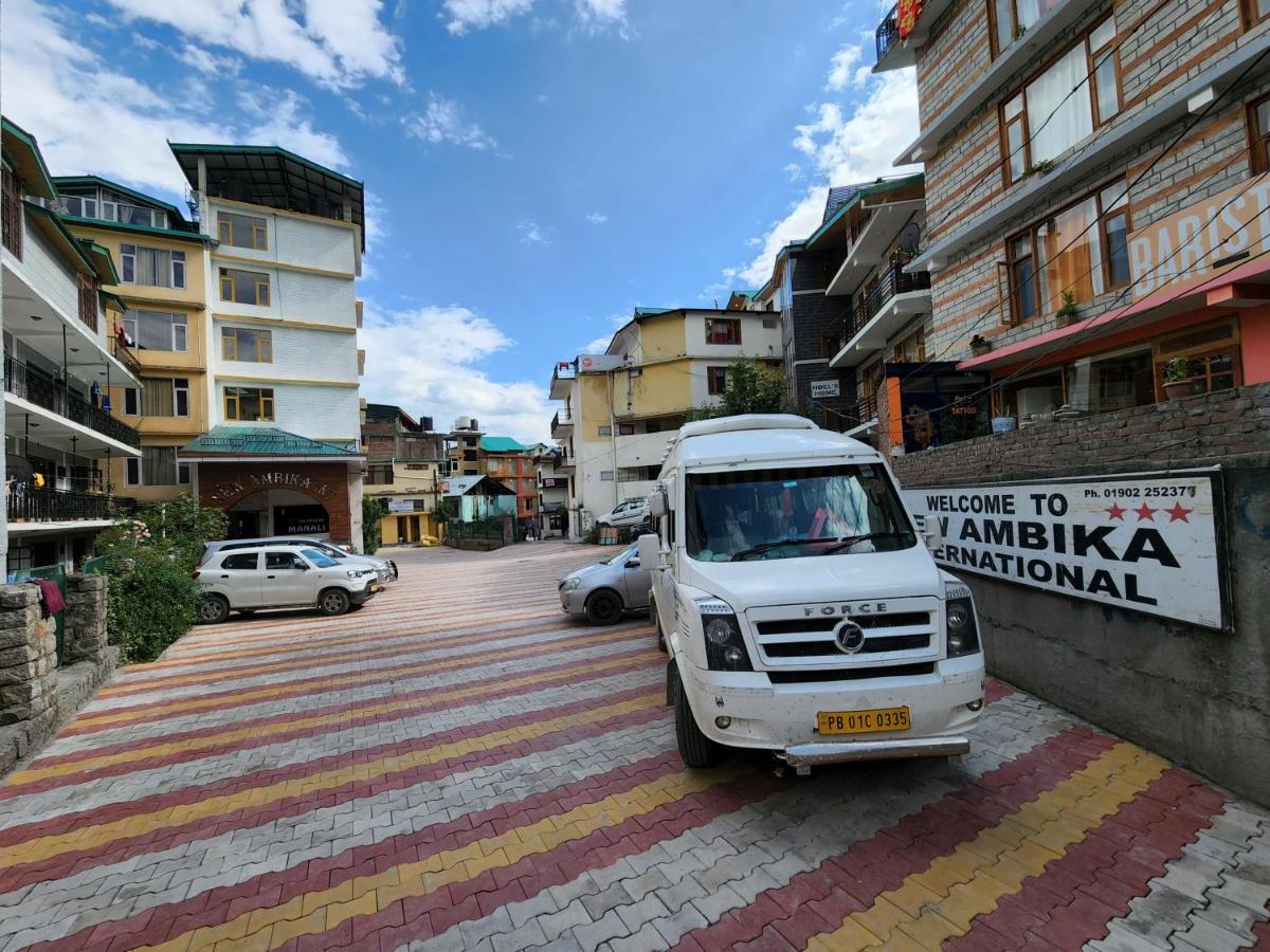 New Ambika International Mall Road Hotel Manāli Extérieur photo